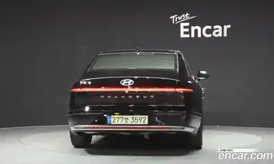 Hyundai Grandeur 2023 1.6 Автомат в Москве № 358141, миниатюра 4