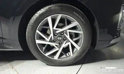 Hyundai Grandeur 2023 1.6 Автомат в Москве № 358141, миниатюра 5