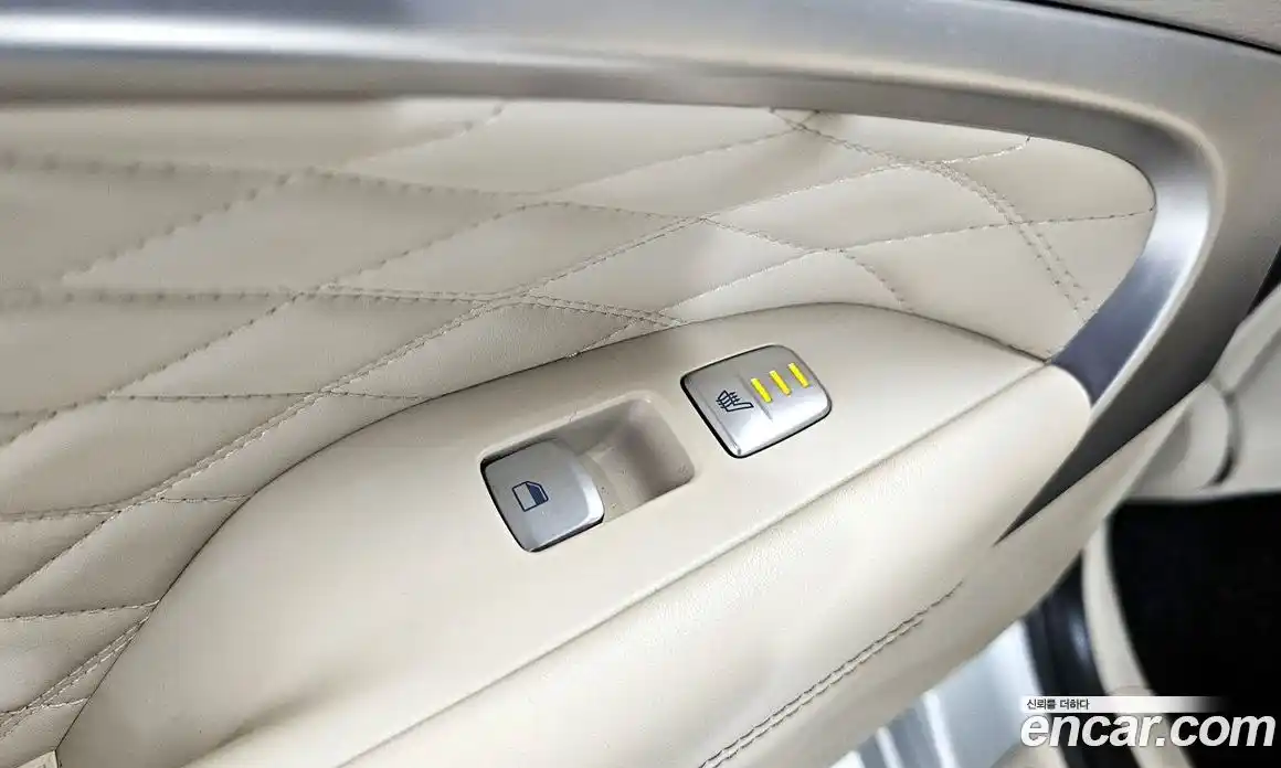 Genesis G70 2019 3.3 Автомат в Москве № 365165, фото 19