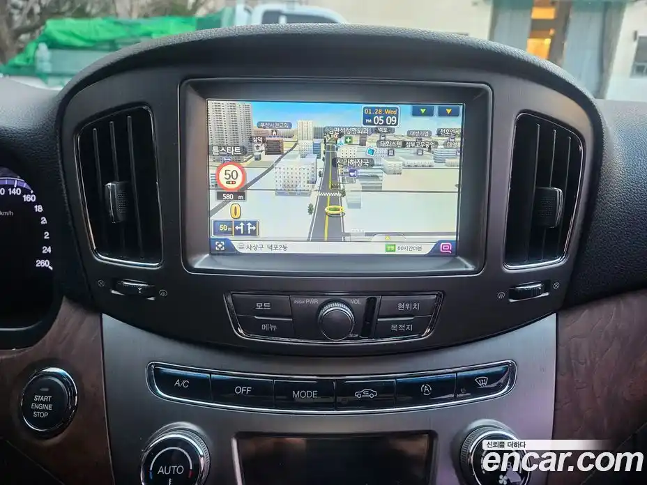 SsangYong Chairman 2013 2.8 Автомат в Москве № 36567, фото 9