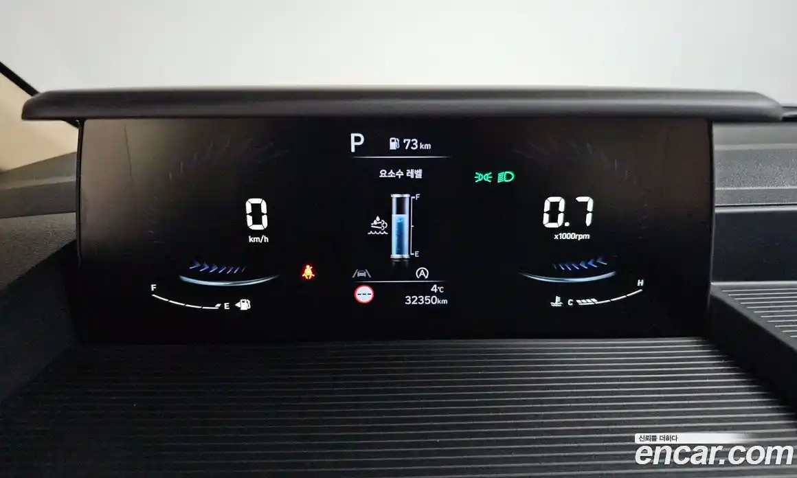 Hyundai Staria 2023 2.2 Автомат в Москве № 3698, фото 1