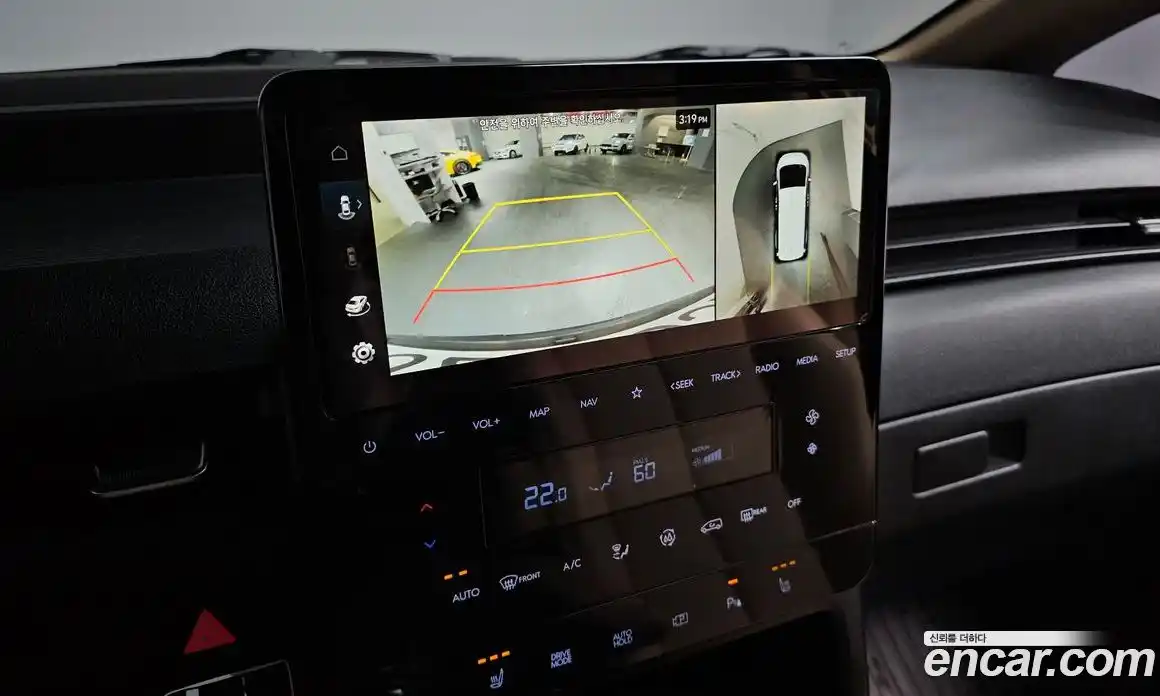 Hyundai Staria 2023 2.2 Автомат в Москве № 3698, фото 14