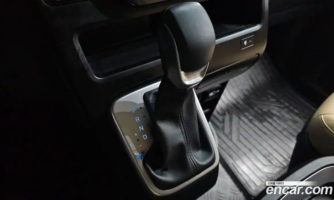 Hyundai Staria 2023 2.2 Автомат в Москве № 3698, фото 16