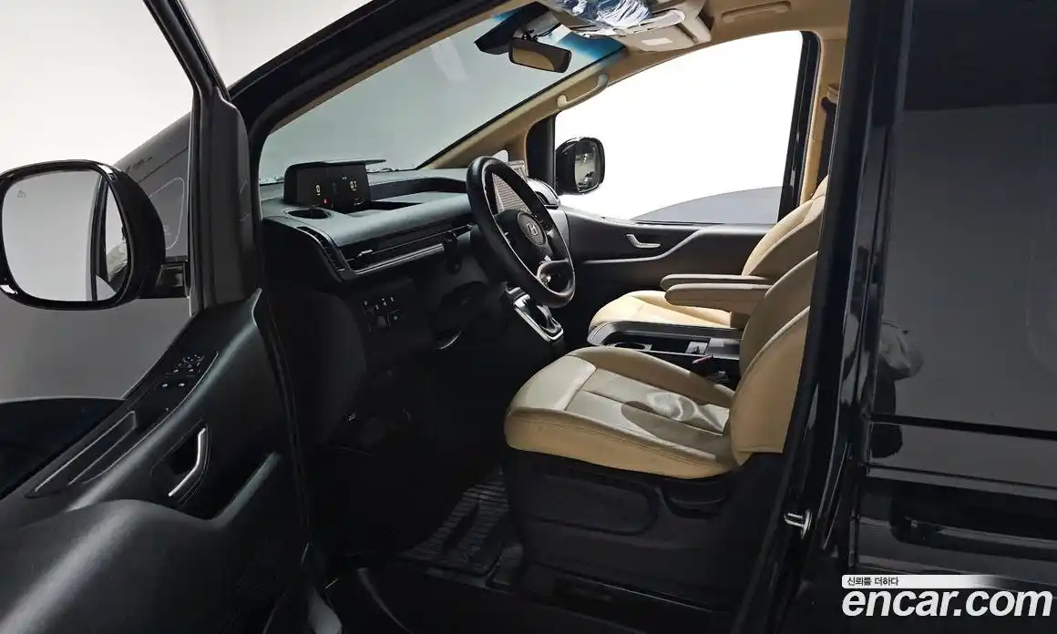 Hyundai Staria 2023 2.2 Автомат в Москве № 3698, фото 19