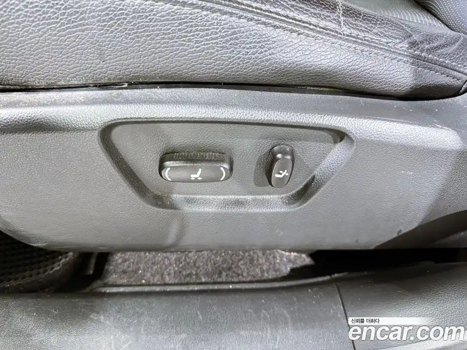 Chevrolet Captiva 2014 2.0 Автомат в Москве № 37330, фото 17