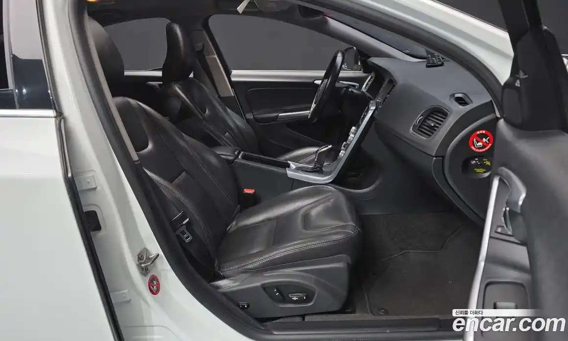 Volvo S60 2017 2.0 Автомат в Москве № 373931, фото 11