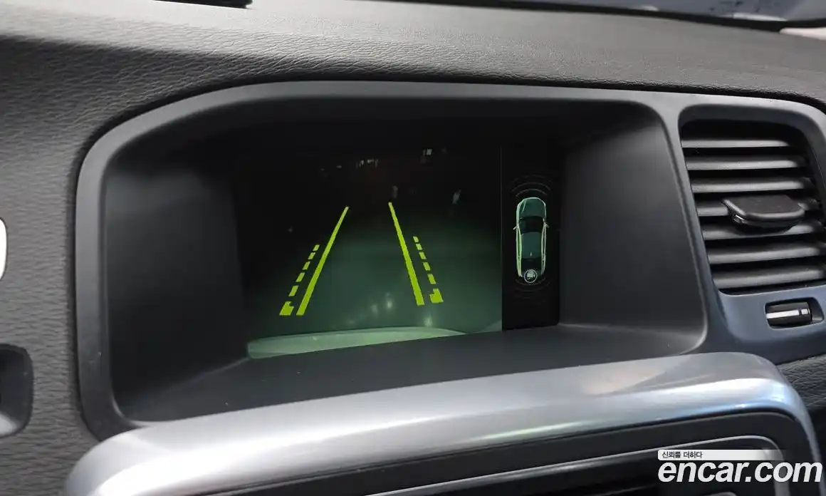 Volvo S60 2017 2.0 Автомат в Москве № 373931, фото 15