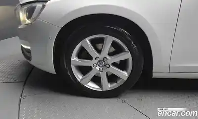 Volvo S60 2017 2.0 Автомат в Москве № 373931, миниатюра 5