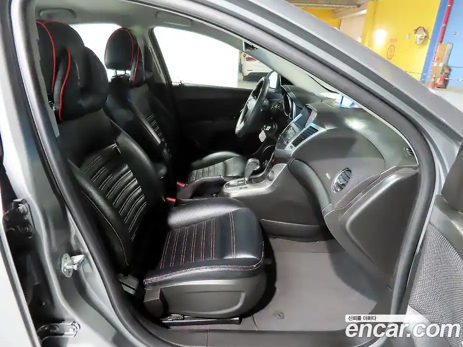 Chevrolet Cruze 2012 1.8 Автомат в Москве № 37764, фото 11