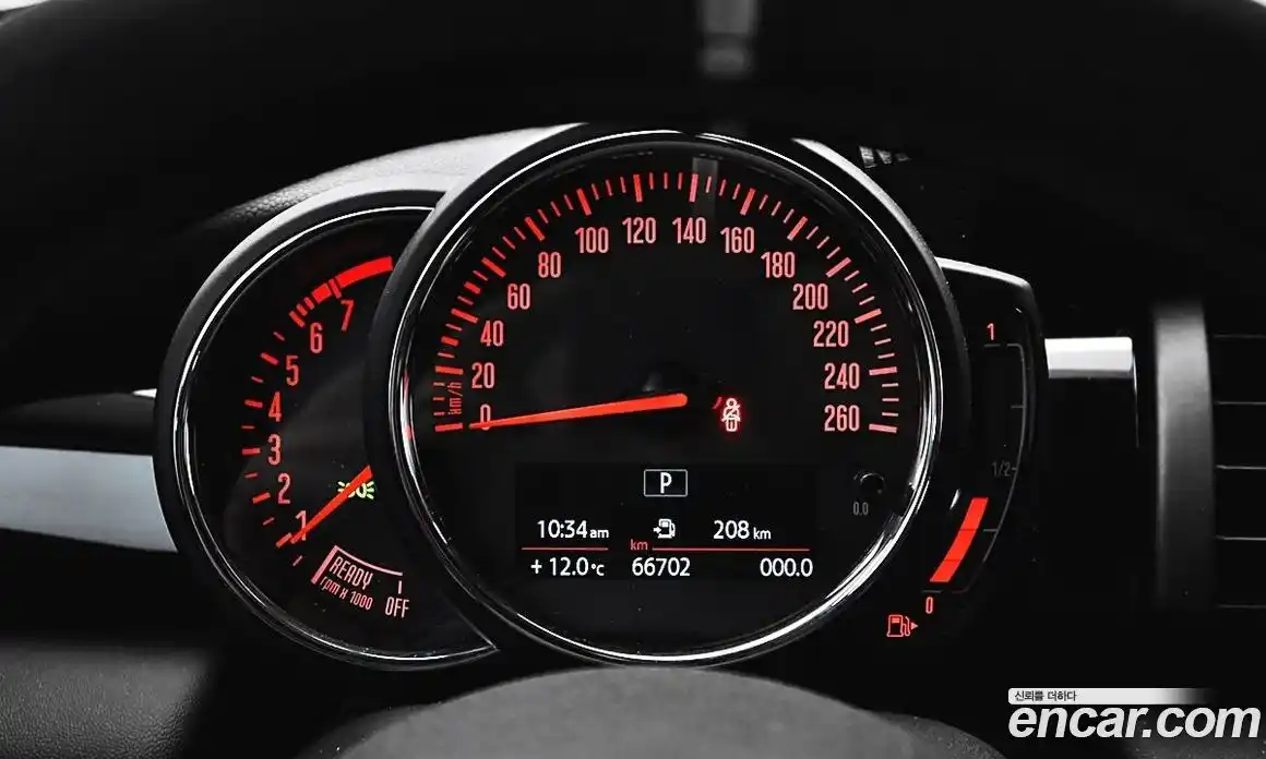 Mini Cooper 2019 1.5 Автомат в Москве № 381290, фото 8