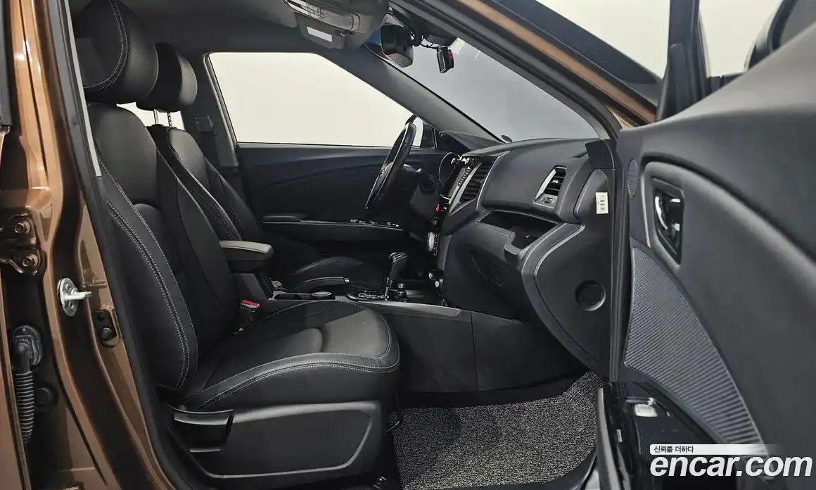 SsangYong TIBOLI 2017 1.6 Автомат в Москве № 387053, фото 11