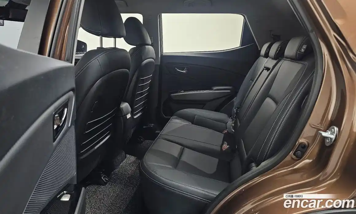 SsangYong TIBOLI 2017 1.6 Автомат в Москве № 387053, фото 13