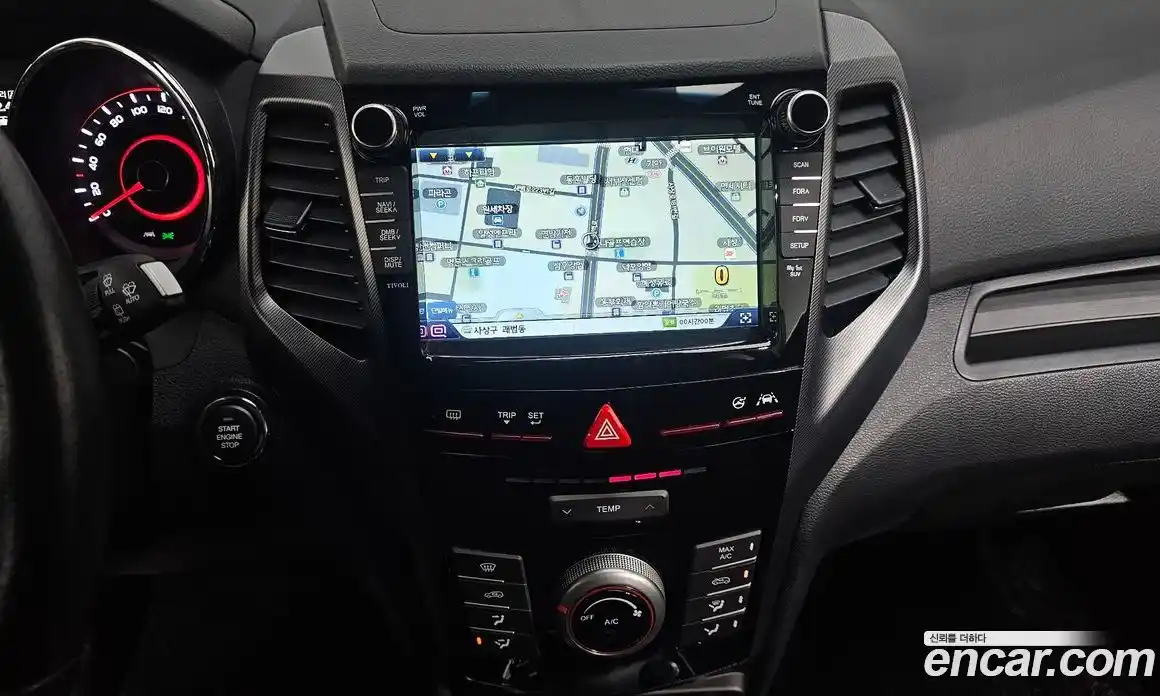 SsangYong TIBOLI 2017 1.6 Автомат в Москве № 387053, фото 15