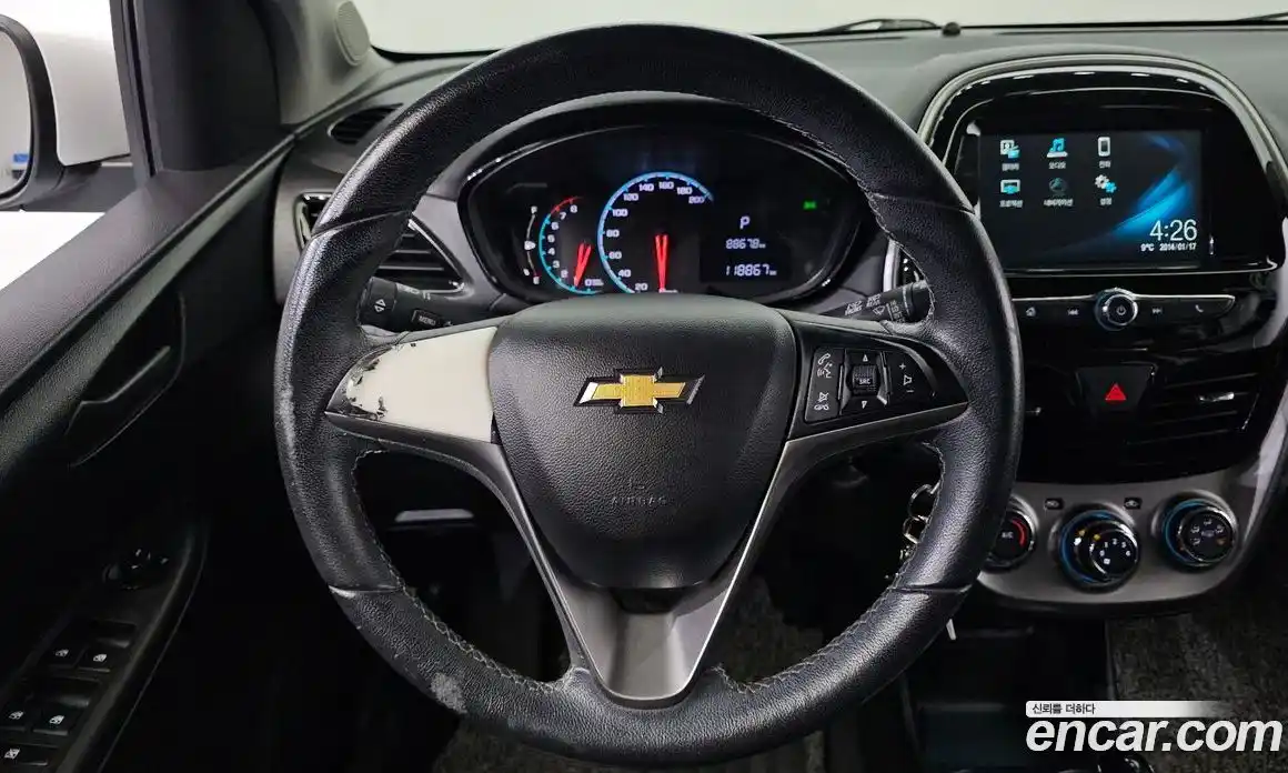 Chevrolet Spark 2016 1.0 Автомат в Москве № 39427, фото 13