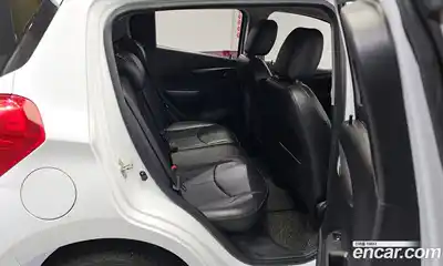 Chevrolet Spark 2016 1.0 Автомат в Москве № 39427, миниатюра 10