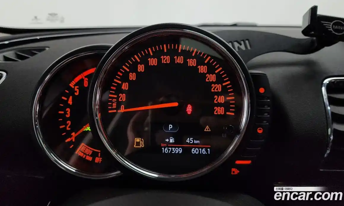 Mini Clubman 2016 2.0 Автомат в Москве № 396764, фото 7