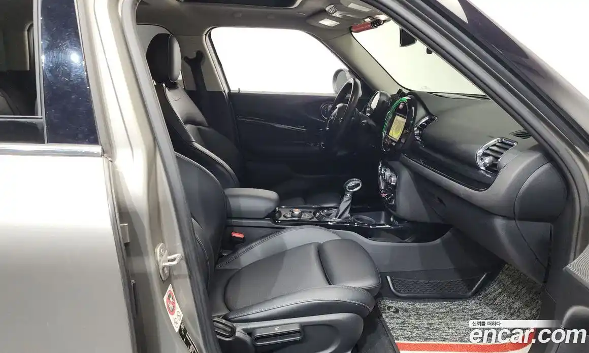 Mini Clubman 2016 2.0 Автомат в Москве № 396764, фото 10