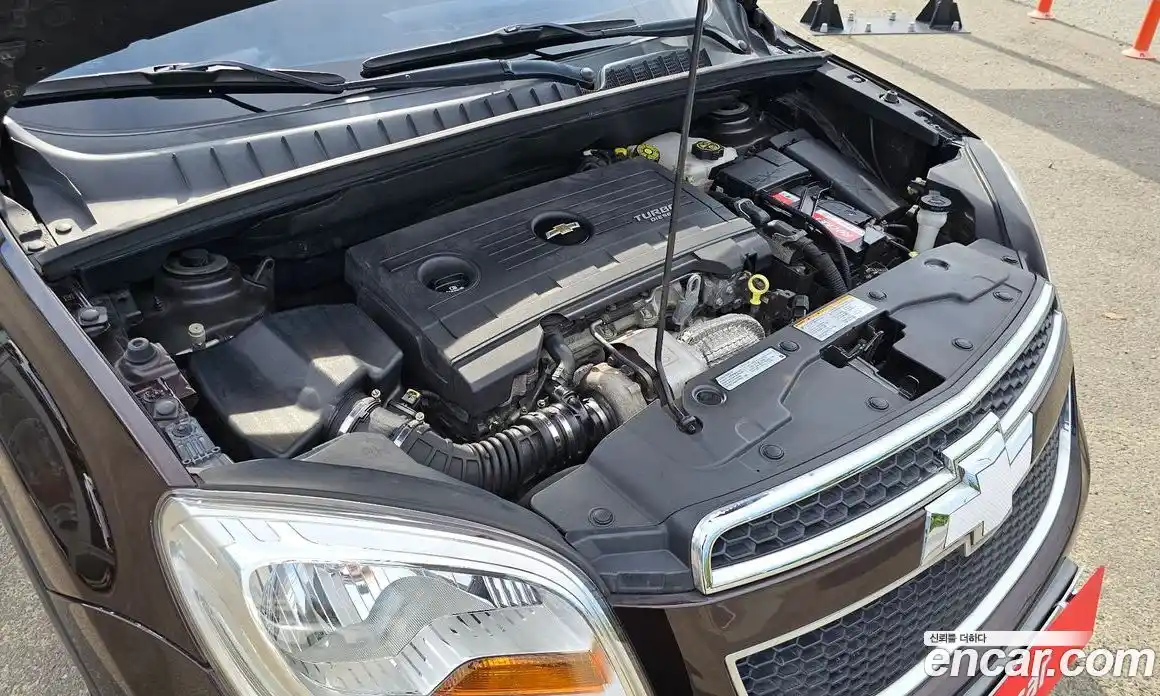 Chevrolet Orlando 2015 2.0 Автомат в Москве № 40342, фото 8