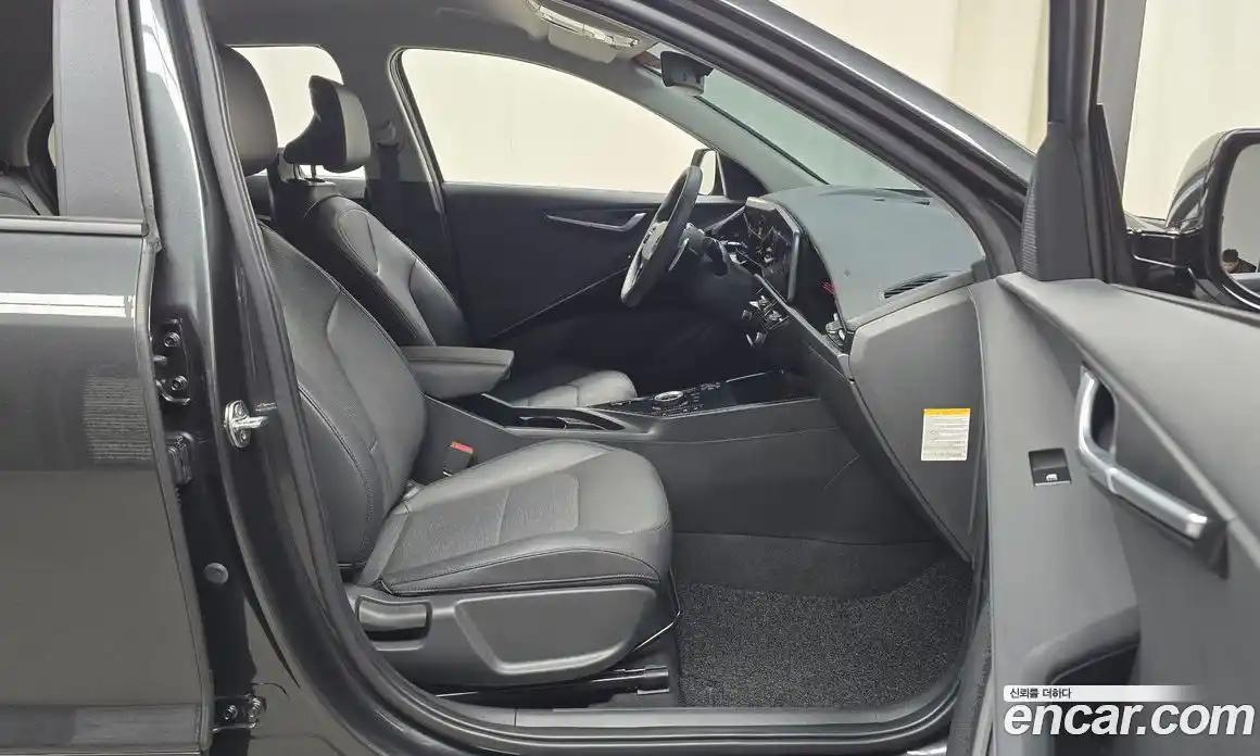 Kia Niro 2024 1.6 Автомат в Москве № 404080, фото 11