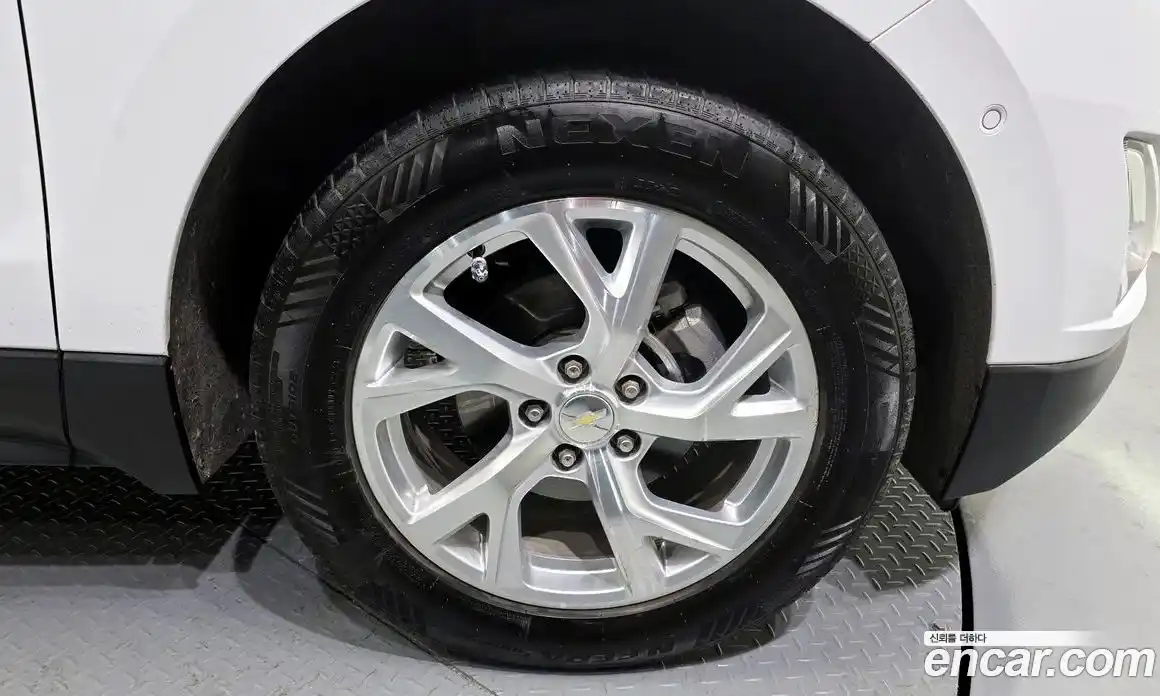 Chevrolet Equinox 2018 1.6 Автомат в Москве № 40482, фото 5