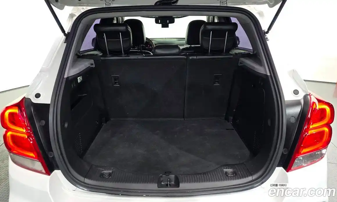 Chevrolet Trax 2017 1.4 Автомат в Москве № 41893, фото 10