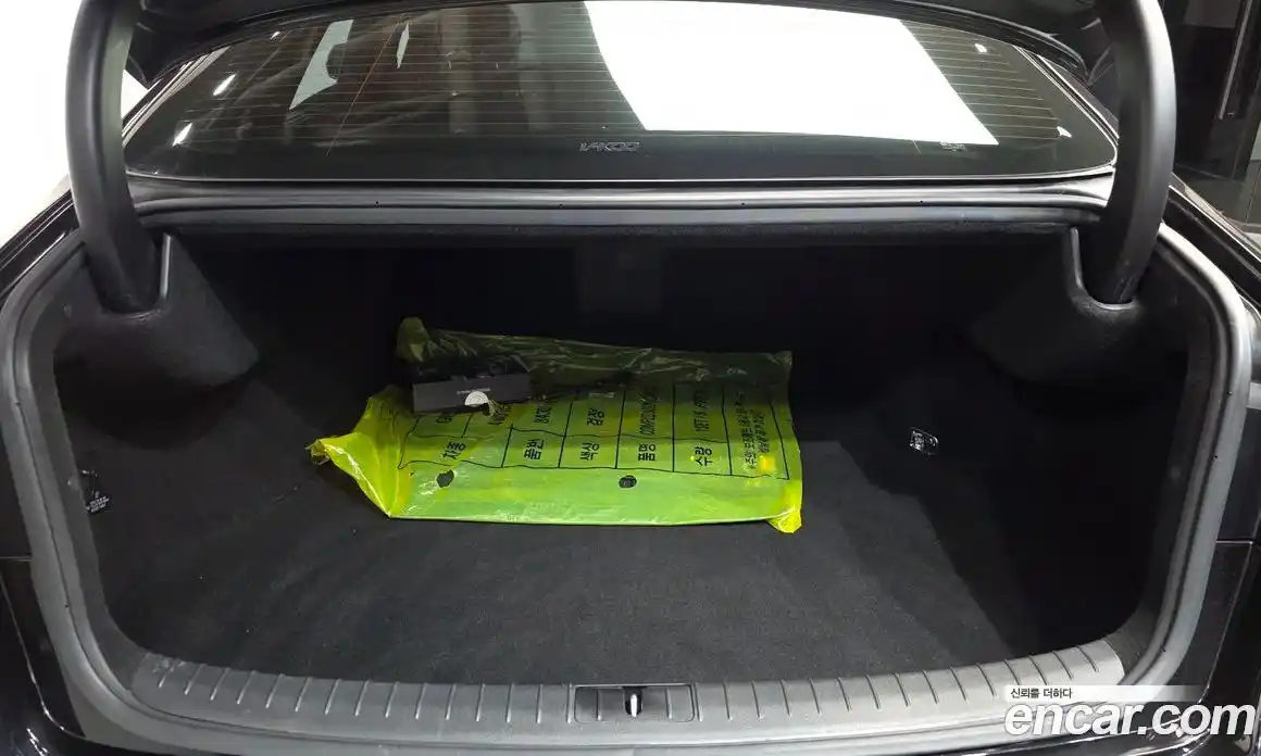 Genesis G80 2019 3.3 Автомат в Москве № 419389, фото 20