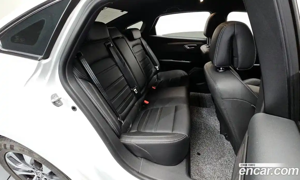 Renault SM6 2025 1.3 Автомат в Москве № 421058, фото 12