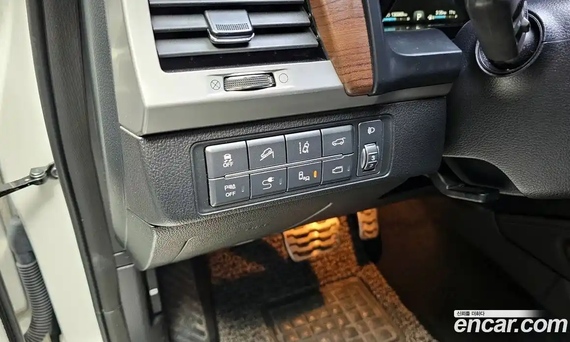 SsangYong Rexton 2018 2.2 Автомат в Москве № 421301, фото 16