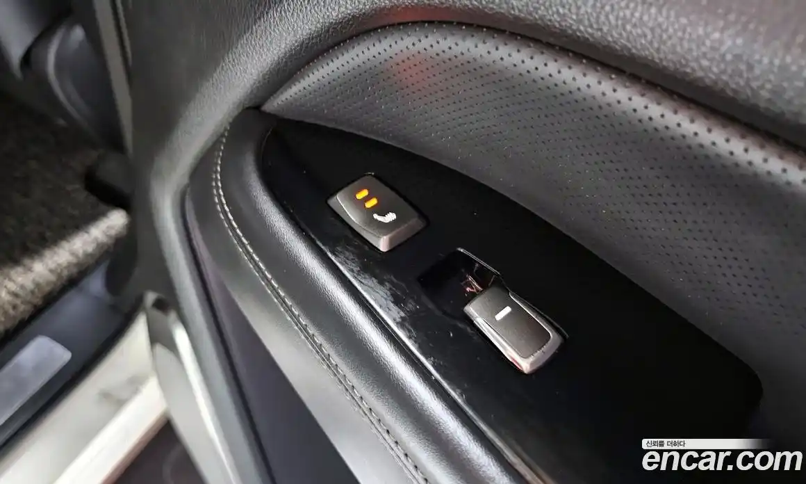 SsangYong Rexton 2018 2.2 Автомат в Москве № 421301, фото 19