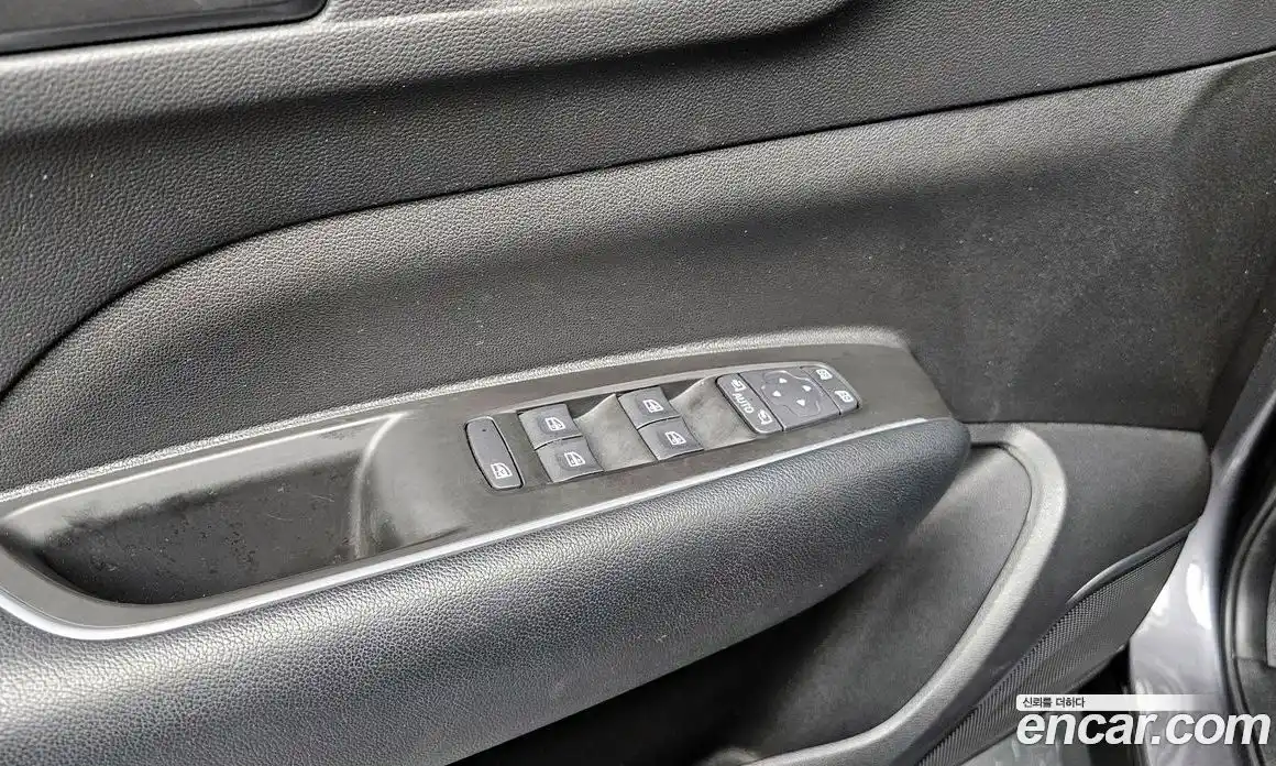 Renault QM6 2022 2.0 Автомат в Москве № 423222, фото 17