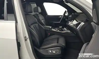 BMW X7 2025 3.0 Автомат в Москве № 425213, миниатюра 10