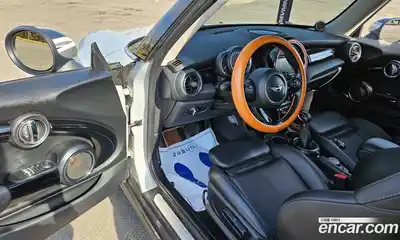 Mini Cooper 2017 1.5 Автомат в Москве № 432189, миниатюра 11