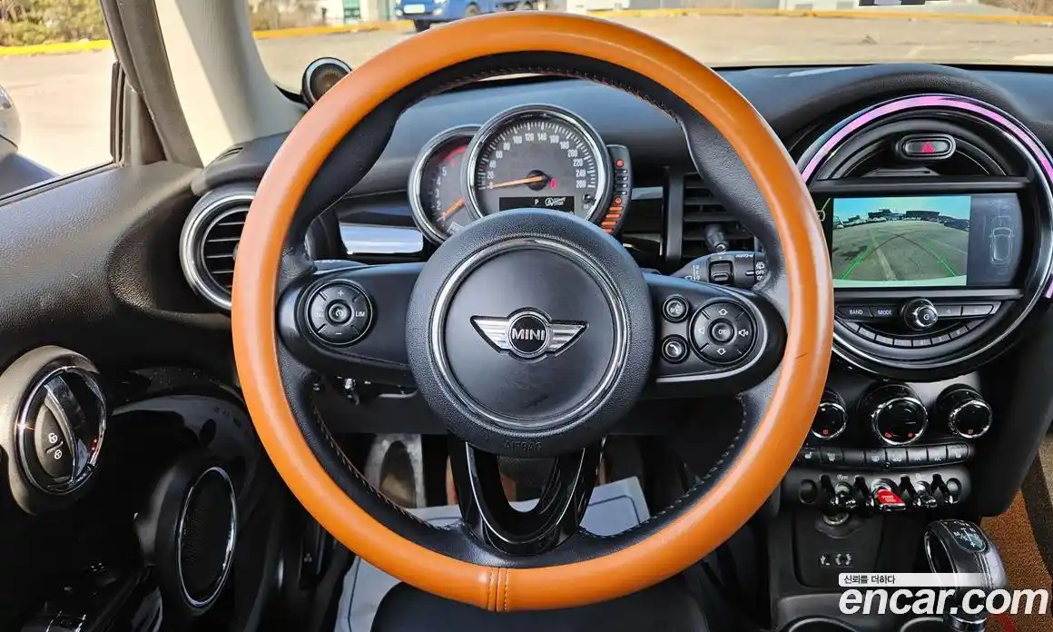 Mini Cooper 2017 1.5 Автомат в Москве № 432189, фото 14