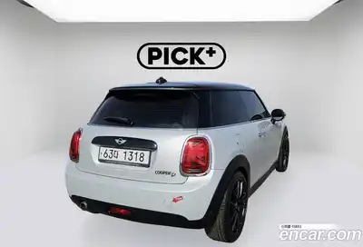 Mini Cooper 2017 1.5 Автомат в Москве № 432189, миниатюра 2
