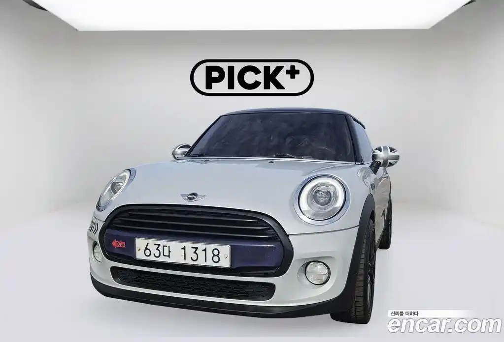 Mini Cooper 2017 1.5 Автомат в Москве № 432189, фото 3