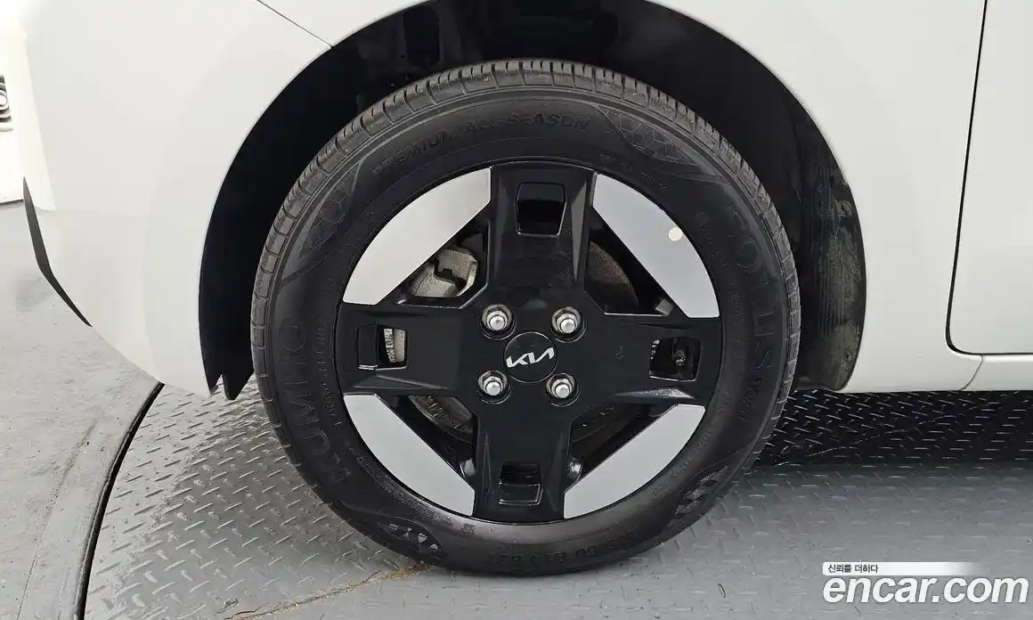 Kia Ray 2024 0.1 Автомат в Москве № 451717, фото 5