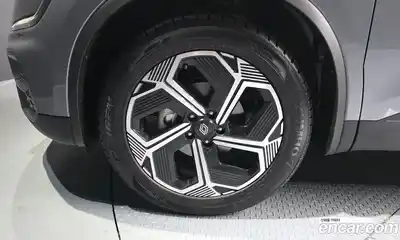 Renault QM6 2025 2.0 Автомат в Москве № 454713, миниатюра 5