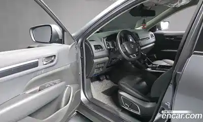 Renault QM6 2025 2.0 Автомат в Москве № 454713, миниатюра 10