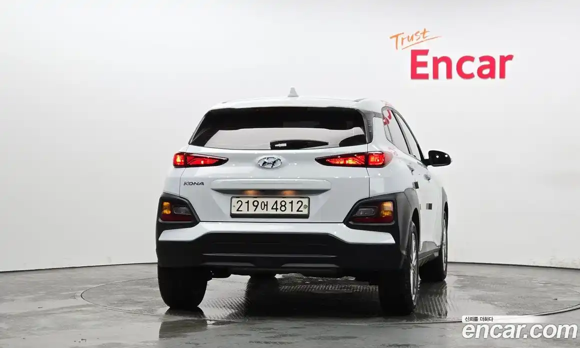 Hyundai Kona 2020 1.6 Автомат в Москве № 45517, фото 6