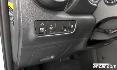 Hyundai Kona 2020 1.6 Автомат в Москве № 45517, миниатюра 9