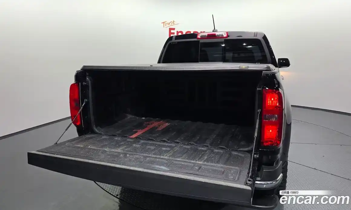 Chevrolet Colorado 2020 3.6 Автомат в Москве № 455343, фото 19