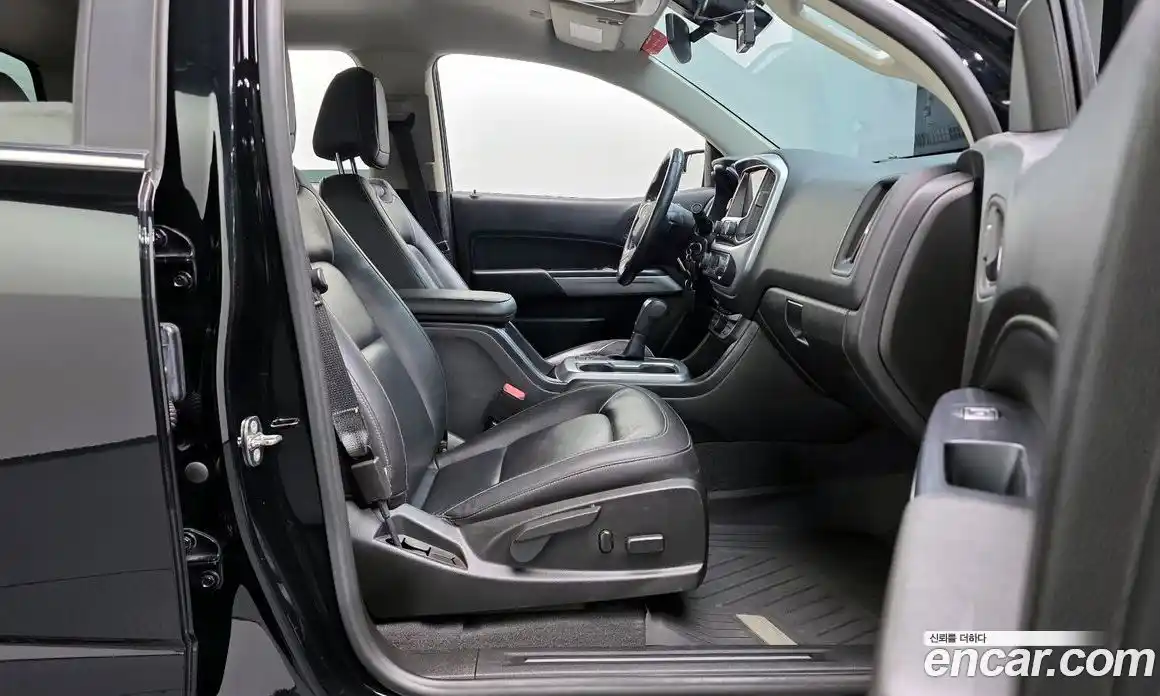 Chevrolet Colorado 2020 3.6 Автомат в Москве № 455343, фото 9