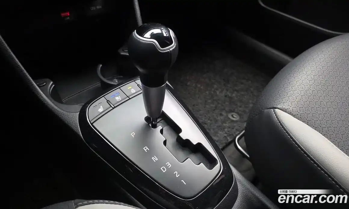 Kia Morning 2021 1.0 Автомат в Москве № 461231, фото 9