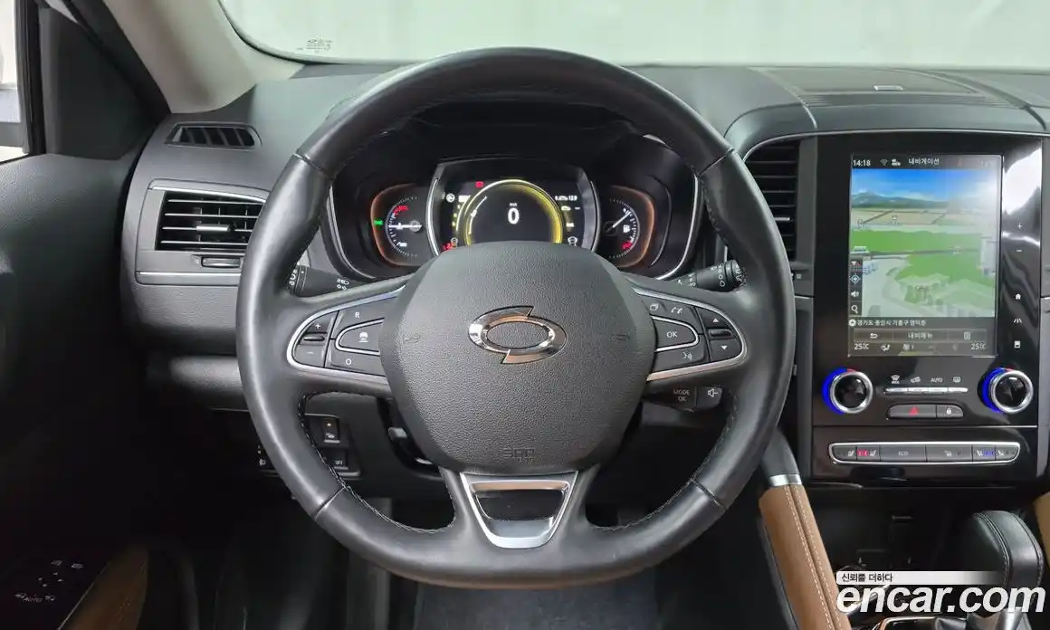 Renault QM6 2023 2.0 Автомат в Москве № 462966, фото 13