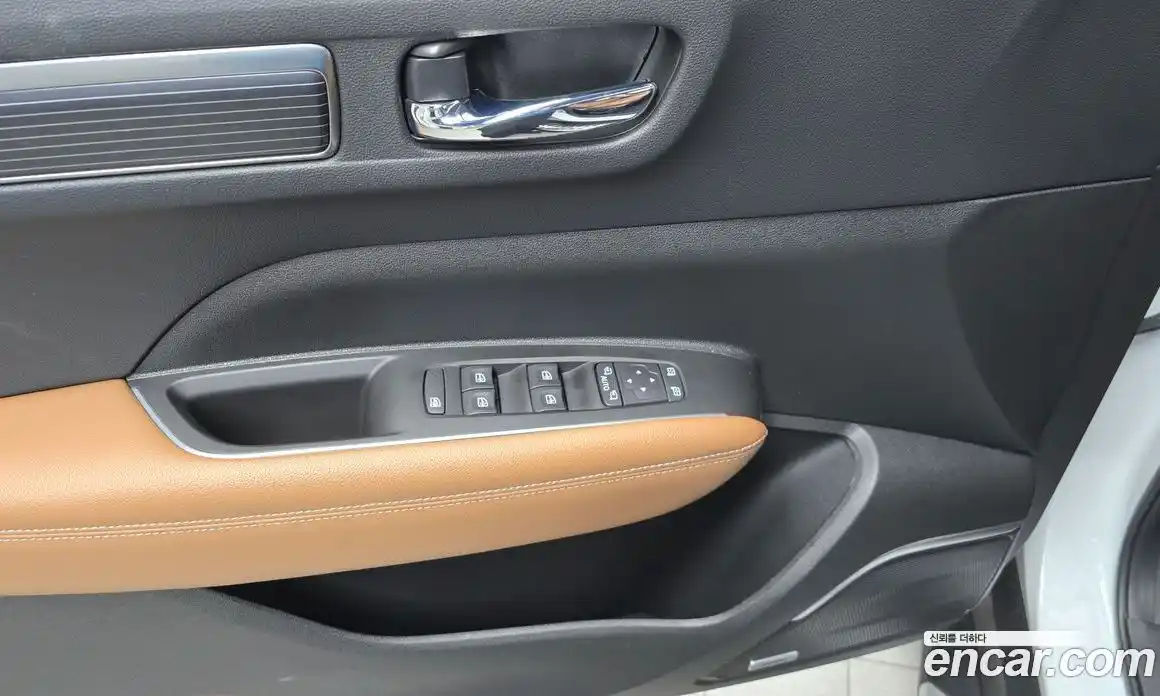 Renault QM6 2023 2.0 Автомат в Москве № 462966, фото 17