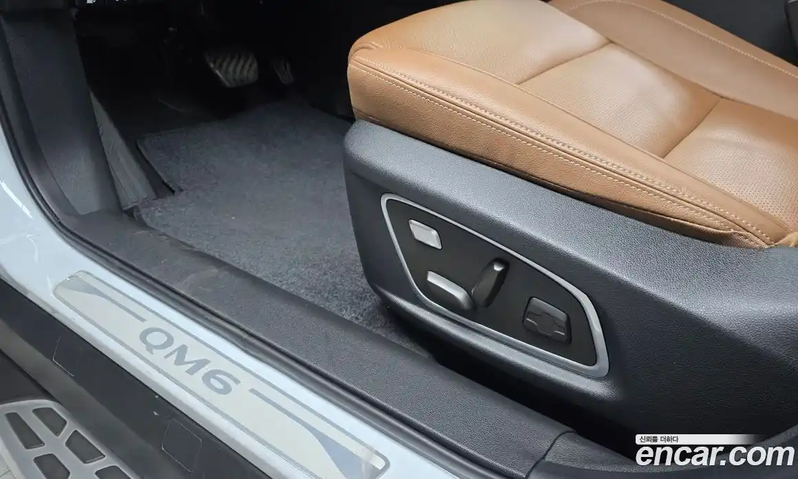 Renault QM6 2023 2.0 Автомат в Москве № 462966, фото 18