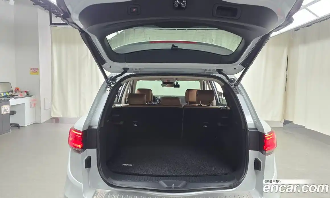 Renault QM6 2023 2.0 Автомат в Москве № 462966, фото 20