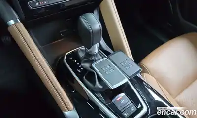 Renault QM6 2023 2.0 Автомат в Москве № 462966, миниатюра 9