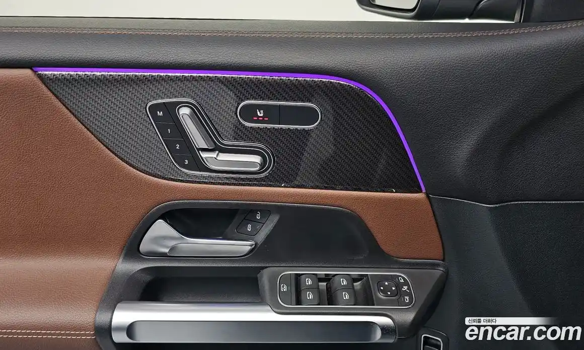 Mercedes-Benz GLB-Class 2023 2.0 Автомат в Москве № 466339, фото 12