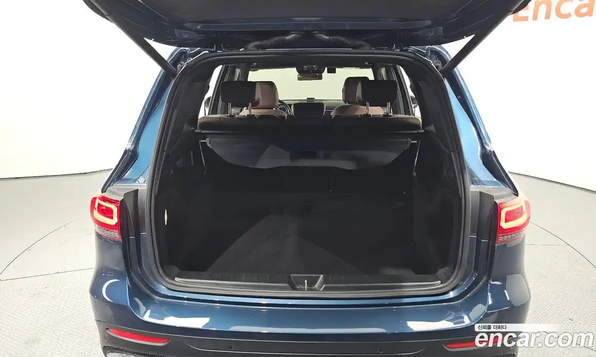 Mercedes-Benz GLB-Class 2023 2.0 Автомат в Москве № 466339, фото 19